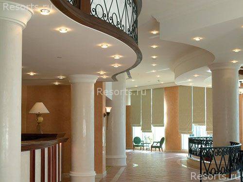 Courtyard by Marriott 4